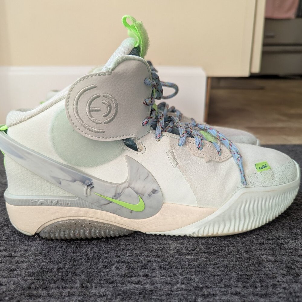 Nike Air Deldon 1 Lyme (green) - men's 7.5 / women's 9